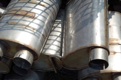 can a bad exhaust cause rough idle
