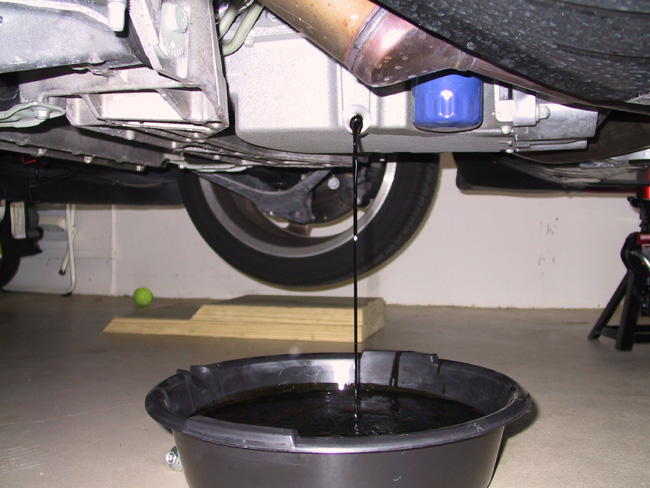 Healthy Oil Series: 6 Quick Lube Pitfalls-Get the Best Oil Change
