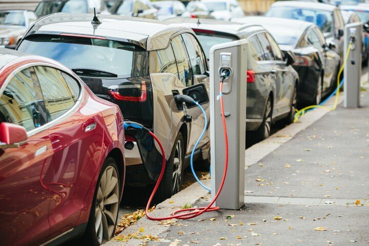 Electric cars pass 1 billion kilometers