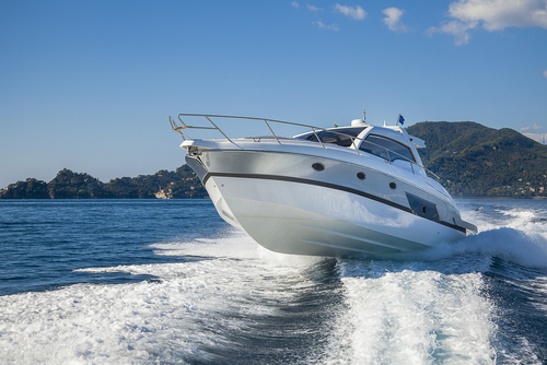 Tips for Increasing the Fuel Efficiency of Your Boat
